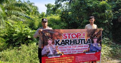 Personel Polsek Krueng Sabee Laksanakan Patroli dan Sosialisasi Antisipasi Karhutla di Wilkum Aceh Jaya Personel Polsek Krueng Sabee Laksanakan Patroli dan Sosialisasi Antisipasi Karhutla di Wilkum Aceh Jaya